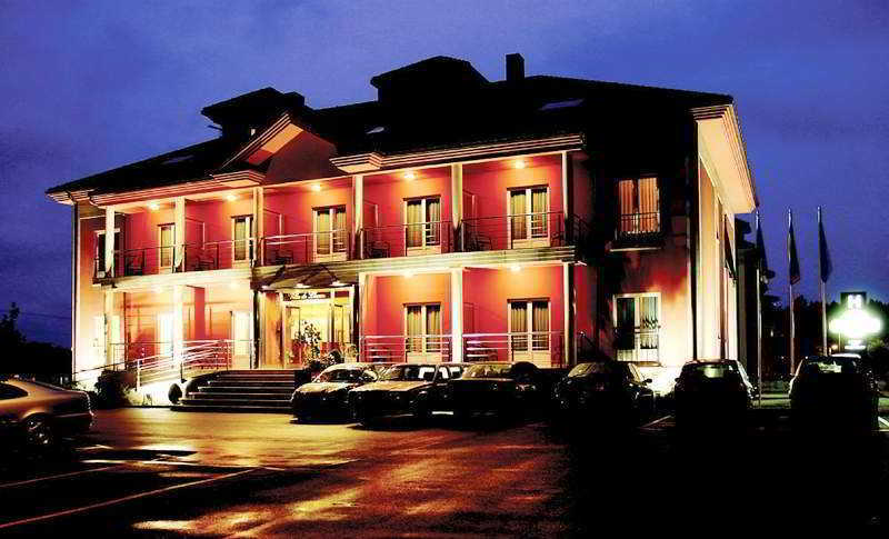 Villa De Llanes Exterior foto
